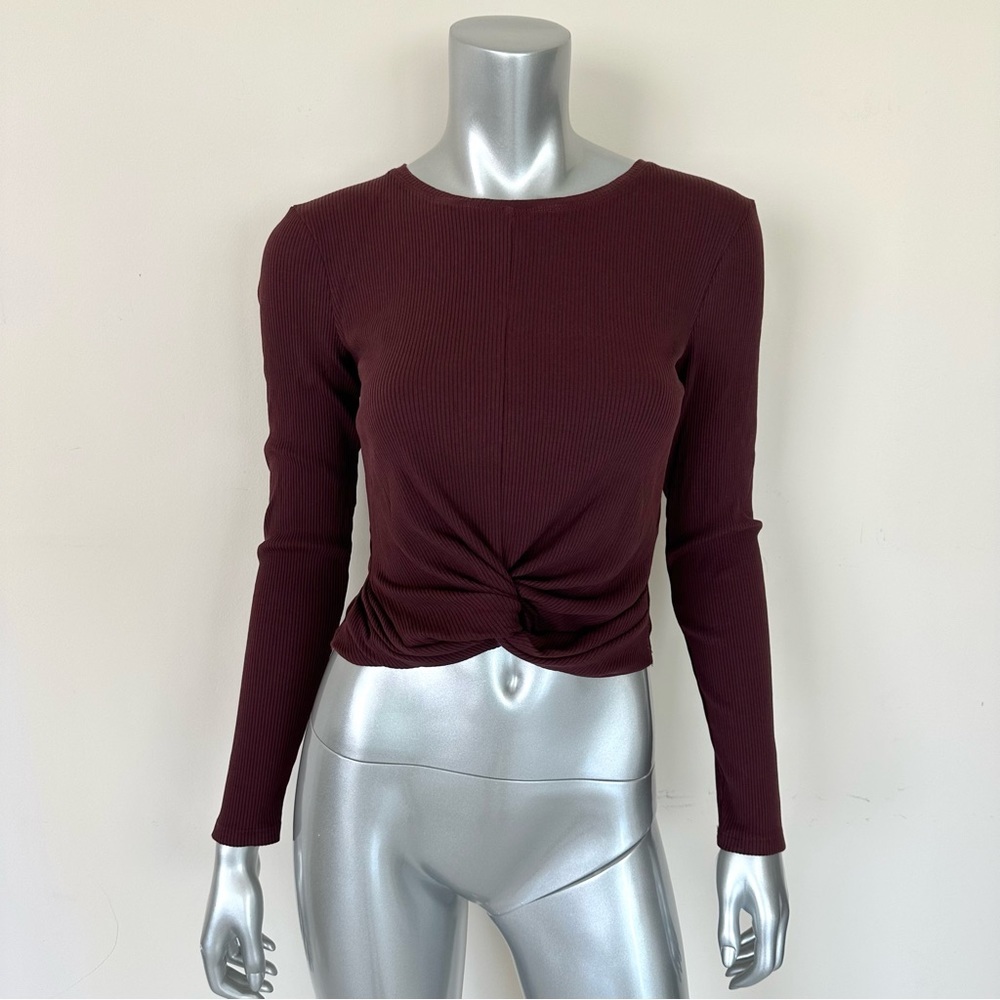 NWT!!! Zara women top size M